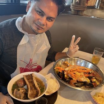 Chiefs Da Crab Shack - Seafood Near Me - Bonita, California Chiefs Da Crab Shack - Seafood Near Me - Bonita, California