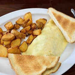 Thomas Cafe - Thomas Cafe Georgetown, SC_Yelp_Sanju-5