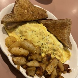 Western omelet, wheat toast, home fries Western omelet, wheat toast, home fries
