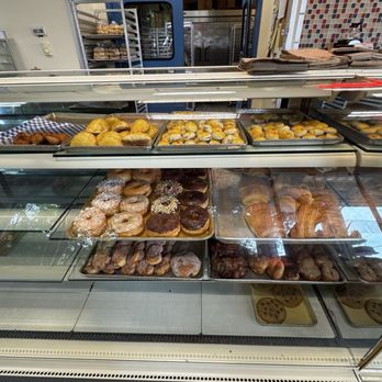 Despi Delite Bakery - Bakery case - Bakeries Near Me - Seattle, Washington