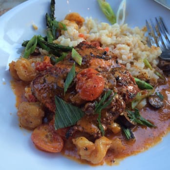 Steamworks - Cajun Salmon - Pubs Near Me - Vancouver, British Columbia