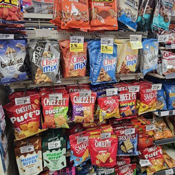 7-Eleven - Cheez it - Convenience Stores Near Me - Chatsworth, California
