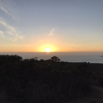 Matt Davis-Steep Ravine Loop - The Dipsea part of the loop - coming back down to Stinson to the beautiful sunset - Hiking Near Me - Stinson Beach, California Matt Davis-Steep Ravine Loop - The Dipsea part of the loop - coming back down to Stinson to the beautiful sunset - Hiking Near Me - Stinson Beach, California