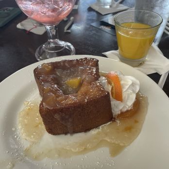 Toast! All Day West Ashley - Peach Stuffed French toast - American Near Me - Charleston, South Carolina Toast! All Day West Ashley - Peach Stuffed French toast - American Near Me - Charleston, South Carolina