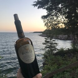 Breezy Point On Lake Superior - Wine and Lake Superior