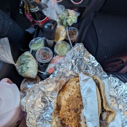 Cachanillas Tacos & Cheves - Pictures of our food