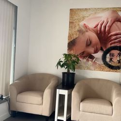 Golden Hands Massage