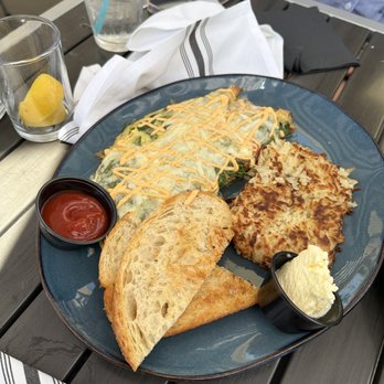 foothill - Omelette of the day (comes w hashbrowns & sourdough toast) - New American Near Me - Pasadena, California foothill - Omelette of the day (comes w hashbrowns & sourdough toast) - New American Near Me - Pasadena, California