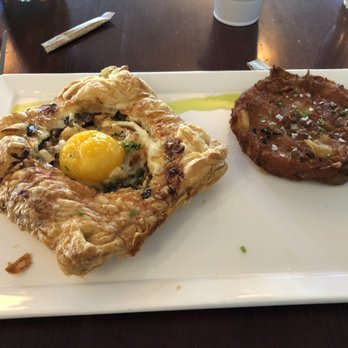 Vintage - Swiss Forest Galete and Smash Browns - Breakfast & Brunch Near Me - Vail, Colorado