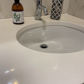 BSR Cleaning - Bathroom Counters - Home Cleaning Near Me