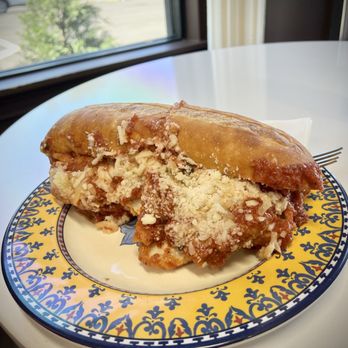 The Sicilian Guy - chefs kiss to this beautiful chicken parm - Food Trucks Near Me - Jersey City, New Jersey The Sicilian Guy - chefs kiss to this beautiful chicken parm - Food Trucks Near Me - Jersey City, New Jersey