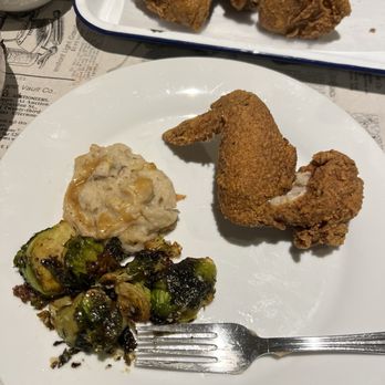 Gatlin's Fins & Feathers - Meal - Southern Near Me - Houston, Texas