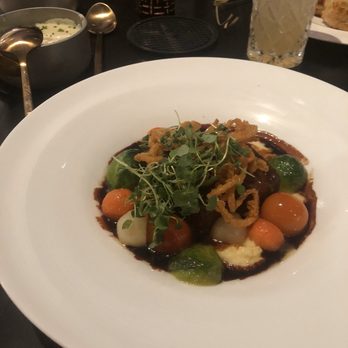 Gordon Ramsay Hell's Kitchen - Short rib - Steakhouses Near Me - Stateline, Nevada