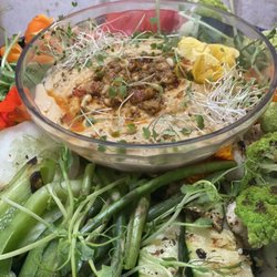 The Housemade Chef - Hummus and Grilled/Fresh Veggie Platter