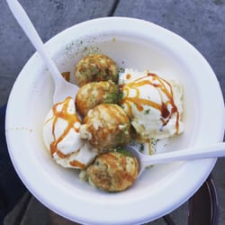 Genki Takoyaki - Ice cream sundae!