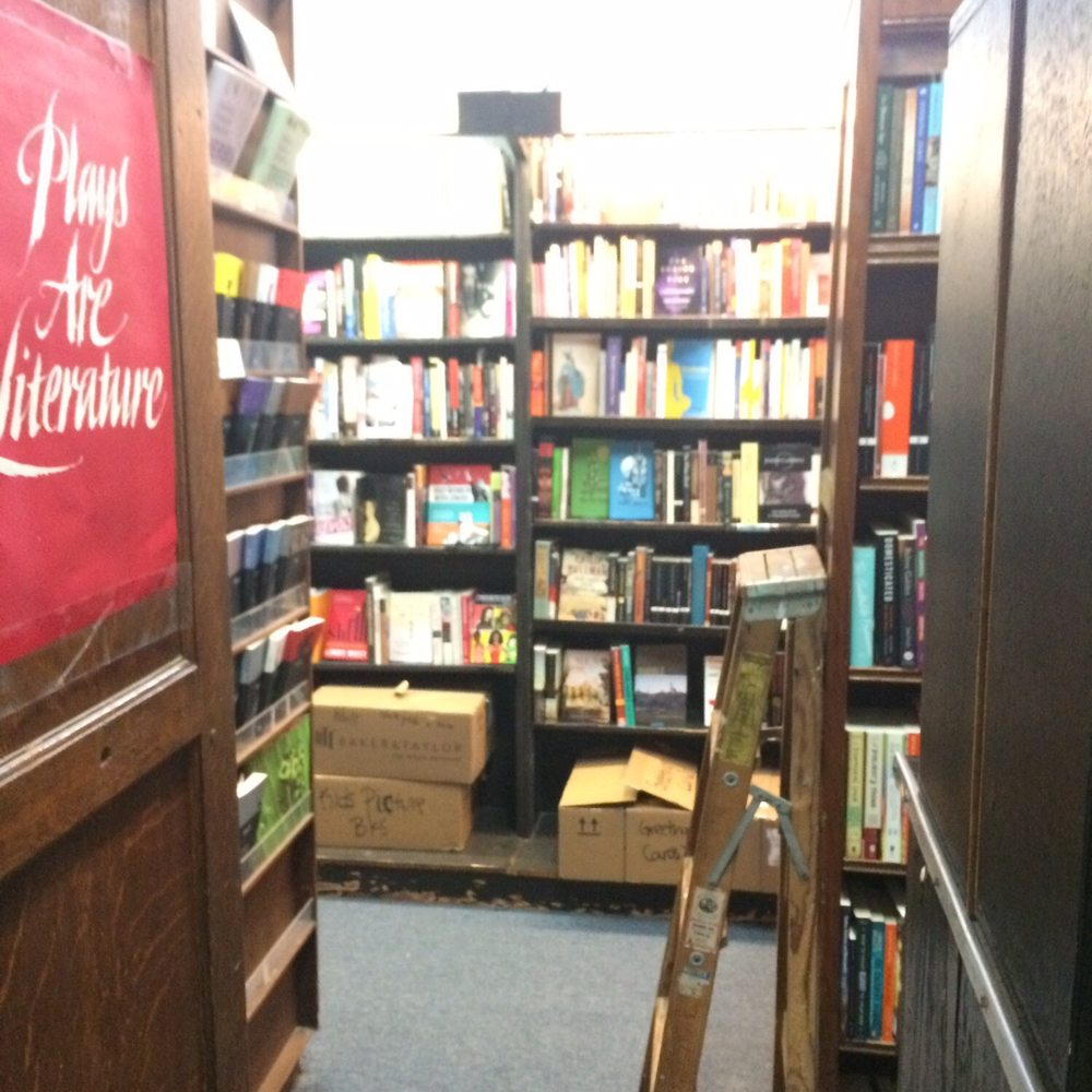 Small World Books - Bookstores Near Me - Venice, California Small World Books - Bookstores Near Me - Venice, California