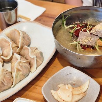 Yuchun - Chic Mui Naang Myun and Kimchi Wang Mandu - Korean Near Me - Los Angeles, California