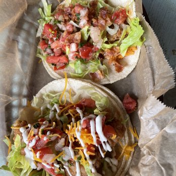 White Duck Taco Shop - Crispy Chicken and Fried Green Tomato tacos - Tacos Near Me - Greenville, South Carolina White Duck Taco Shop - Crispy Chicken and Fried Green Tomato tacos - Tacos Near Me - Greenville, South Carolina