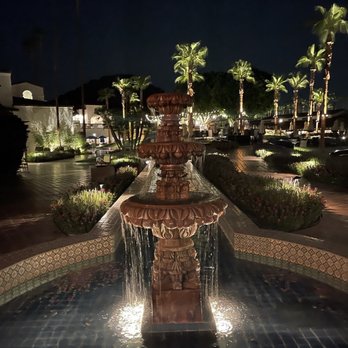 California Vacation Villas - Gorgeous at night, with two great restaurants and live music outside with plenty of heaters. - Vacation Rentals Near Me - La Quinta, California