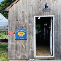 Shaggy Coos Farm - Farm Stand Store