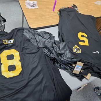Tweedle Tees Printing - Printing Services Near Me - Staunton, Virginia Tweedle Tees Printing - Printing Services Near Me - Staunton, Virginia