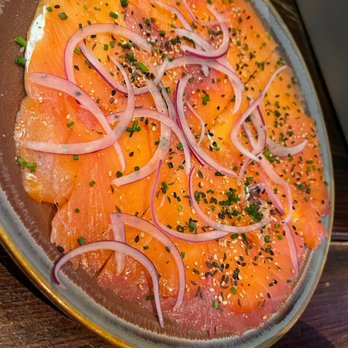 Sugarcane - Smoked Salmon Pizza - Cocktail Bars Near Me - Las Vegas, Nevada Sugarcane - Smoked Salmon Pizza - Cocktail Bars Near Me - Las Vegas, Nevada