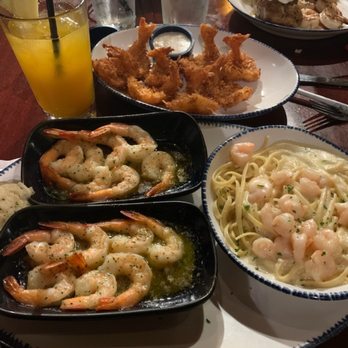 Red Lobster - Seaside Shrimp Trio with a side of Parrot Isle Jumbo Coconut Shrimp - Seafood Near Me - San Bernardino, California Red Lobster - Seaside Shrimp Trio with a side of Parrot Isle Jumbo Coconut Shrimp - Seafood Near Me - San Bernardino, California