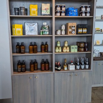 Caffe Luxxe - Coffee & Tea Near Me - Long Beach, California