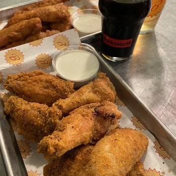 Bricksworth Beer Co - Cool Ranch Dorito wings - Brewpubs Near Me - Minneapolis, Minnesota