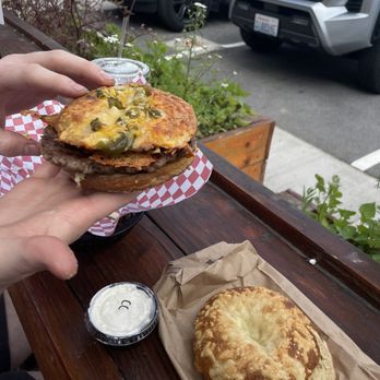 Riverwalk Park Inn Cafe - B.Y.O.B. Jalapeño bagel w/ sausage & egg - Breakfast & Brunch Near Me - Chelan, Washington Riverwalk Park Inn Cafe - B.Y.O.B. Jalapeño bagel w/ sausage & egg - Breakfast & Brunch Near Me - Chelan, Washington