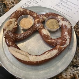 pub pretzel pub pretzel