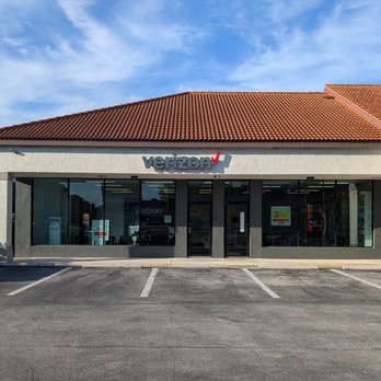 Verizon - Mobile Phones Near Me - Naples, Florida Verizon - Mobile Phones Near Me - Naples, Florida