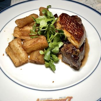 Lunch Lady - Steak Luc Lac - Vietnamese Near Me - Toronto, Ontario Lunch Lady - Steak Luc Lac - Vietnamese Near Me - Toronto, Ontario