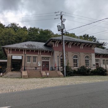 Staunton Train Station - STA - Staunton Train Station - Train Stations Near Me - Staunton, Virginia