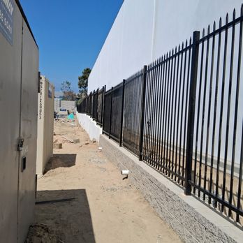 B & E Fencing - Fences & Gates Near Me - Ontario, California B & E Fencing - Fences & Gates Near Me - Ontario, California