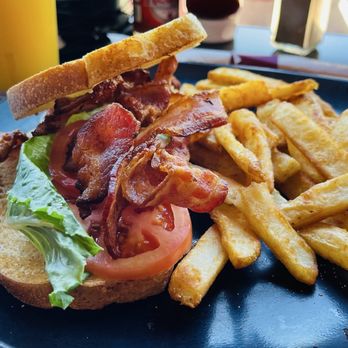 Wally Waffle - The Ultimate BLT Sandwich - Breakfast & Brunch Near Me - Akron, Ohio Wally Waffle - The Ultimate BLT Sandwich - Breakfast & Brunch Near Me - Akron, Ohio