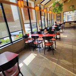 Jack in the Box - Nice dining room at Jack's in Poway