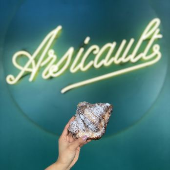 Arsicault - Almond - Bakeries Near Me - San Francisco, California