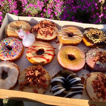 Duck Donuts - Lots of flavors - Donuts Near Me - Libertyville, Illinois Duck Donuts - Lots of flavors - Donuts Near Me - Libertyville, Illinois