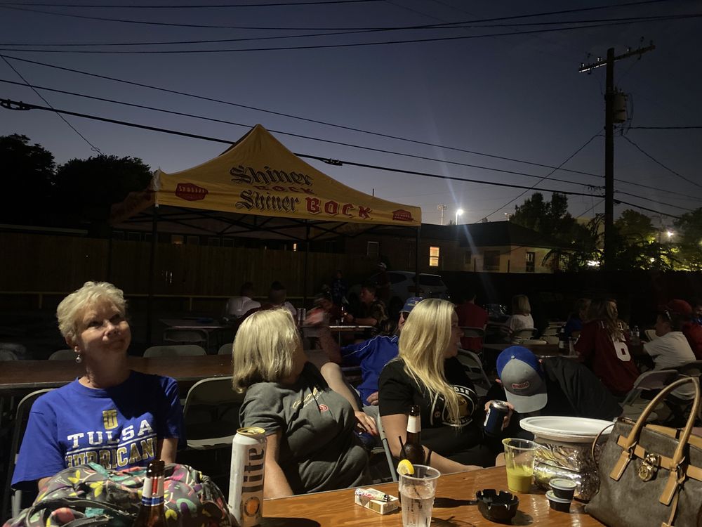 Social spots from Buckaneer Bar