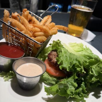Kona Grill - Landmark - Happy Hour KG Cheeseburger (no cheese no bun, sub lettuce) - Salad Near Me - San Antonio, Texas