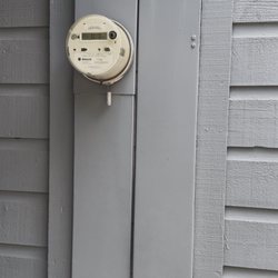 Douglas Electric - Old zinsco panel closed