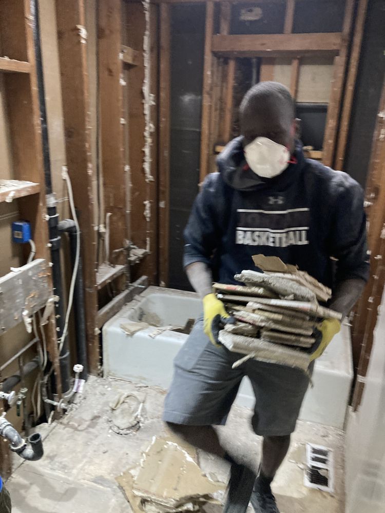 Slide of 2 Cousins Construction