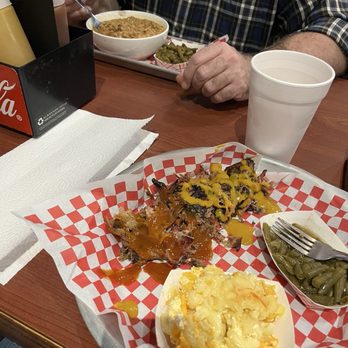 Fat Daddy's BBQ - Pulled pork with sides of green beans and mac 'n cheese, also hash over rice with a side of green beans. - Barbeque Near Me - Greenwood, South Carolina Fat Daddy's BBQ - Pulled pork with sides of green beans and mac 'n cheese, also hash over rice with a side of green beans. - Barbeque Near Me - Greenwood, South Carolina