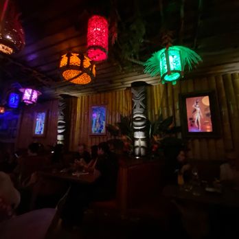 Tiki Tom’s - Tiki Totems were cool, but the digital artwork reminded me of Peppermill in Reno. - Tiki Bars Near Me - Walnut Creek, California Tiki Tom’s - Tiki Totems were cool, but the digital artwork reminded me of Peppermill in Reno. - Tiki Bars Near Me - Walnut Creek, California