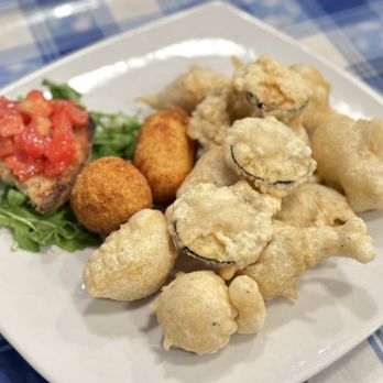 Canta Napoli - Seafood Near Me