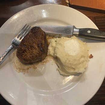 LongHorn Steakhouse - Flo's Filet with Mashed Potatoes - American Near Me - Phoenix, Arizona LongHorn Steakhouse - Flo's Filet with Mashed Potatoes - American Near Me - Phoenix, Arizona