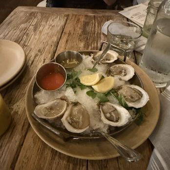 Malibu Farm Restaurant - Oysters - Salad Near Me - Malibu, California Malibu Farm Restaurant - Oysters - Salad Near Me - Malibu, California