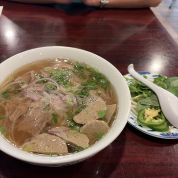 Anh Em Vietnamese Kitchen - Vietnamese Near Me - Austin, Texas Anh Em Vietnamese Kitchen - Vietnamese Near Me - Austin, Texas