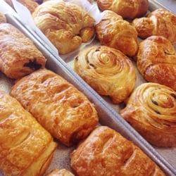 Nevin's Donut Shop - Croissants galore